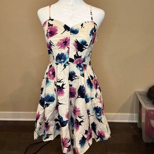 Forever 21 - Floral Summer Dress - Size Small